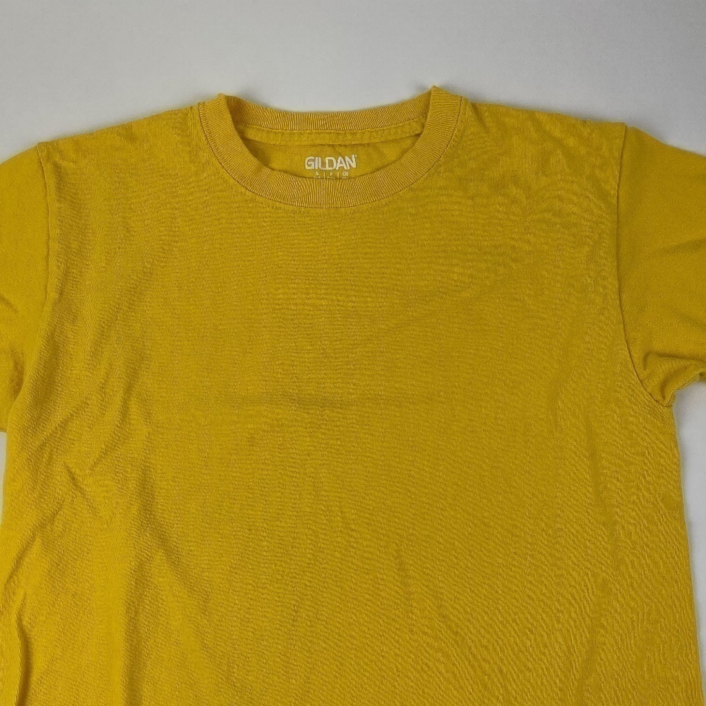 Gildan Boys Tshirt Yellow, Small - Picture 2 of 3